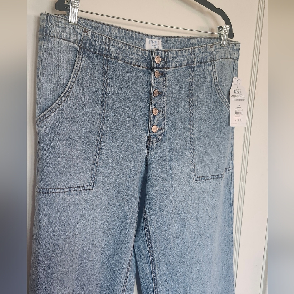 Brand new with tags Time and Tru size 16 high rise wide leg jeans